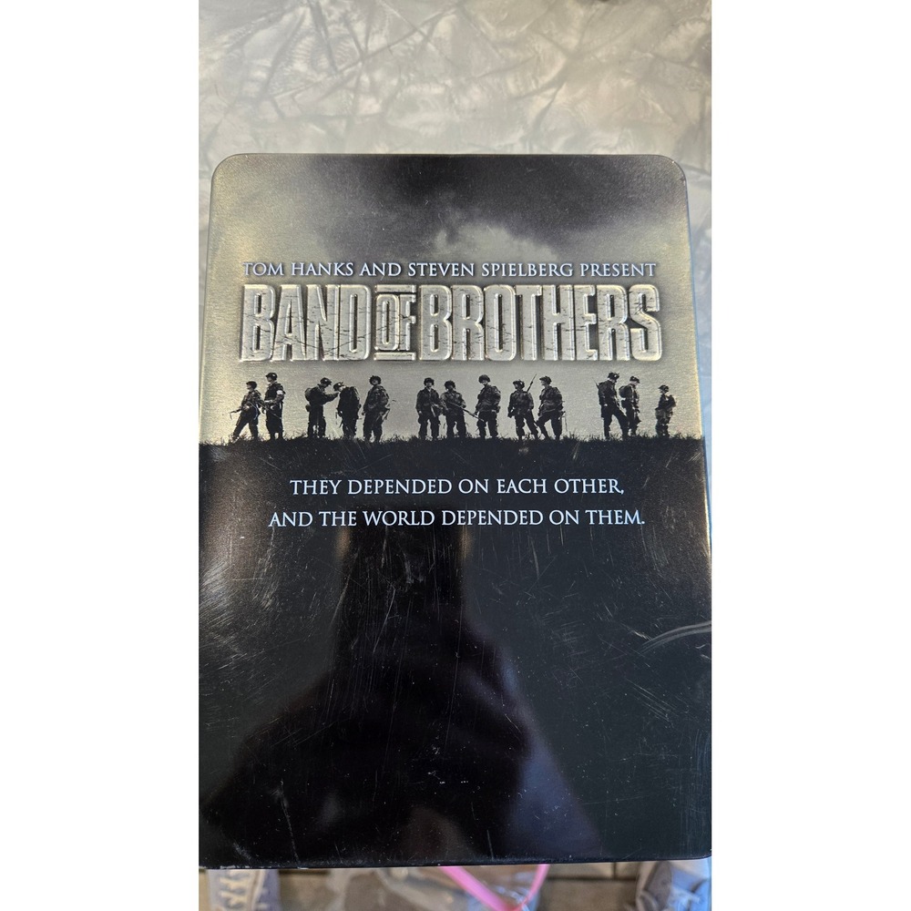 Band of Brothers DVD Set HBO Miniseries Metal Tin 6-Disc Tom Hanks Spielberg